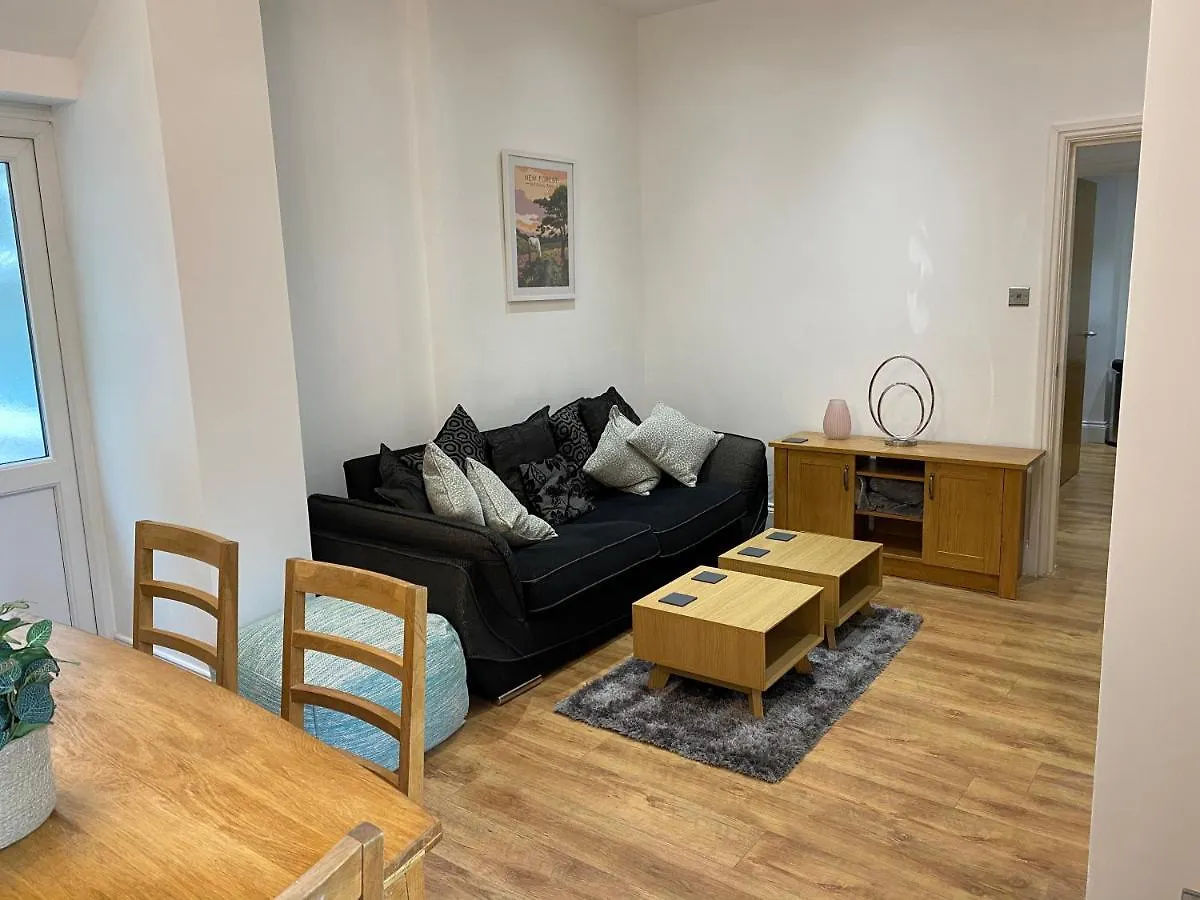 Superb 2 Beds 2 Baths New Apartment W/ Garden+Patio Bournemouth United Kingdom